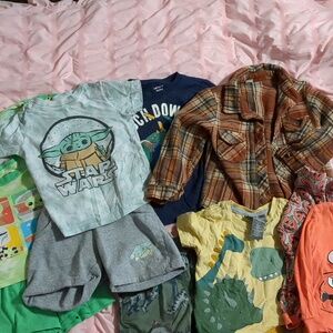 Halloween pajama and 2t bundle boys